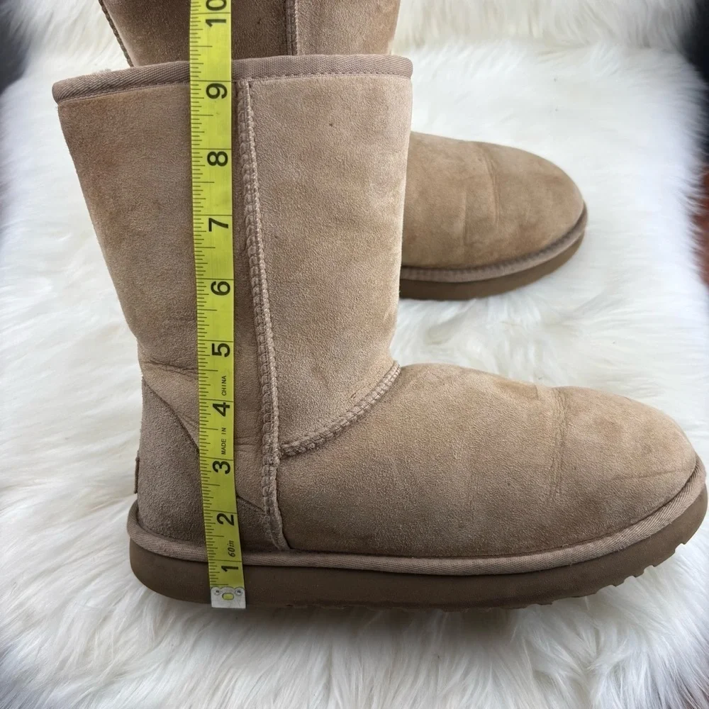 UGG Pull up Chestnut Shearling Winter Boots size 9